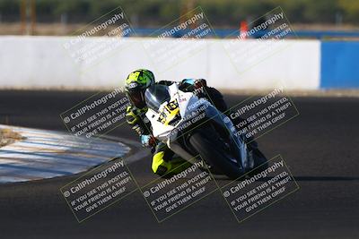 media/Sep-06-2025-CRA (Sat) [[cd32356307]]/Races/Race 11/